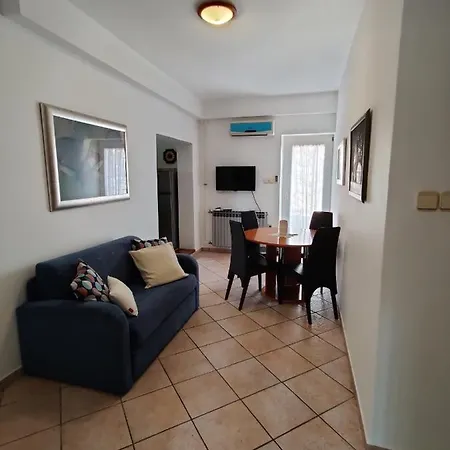 Apartman Biuk Novi Vinodolski