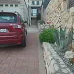 Biuk Διαμέρισμα *
